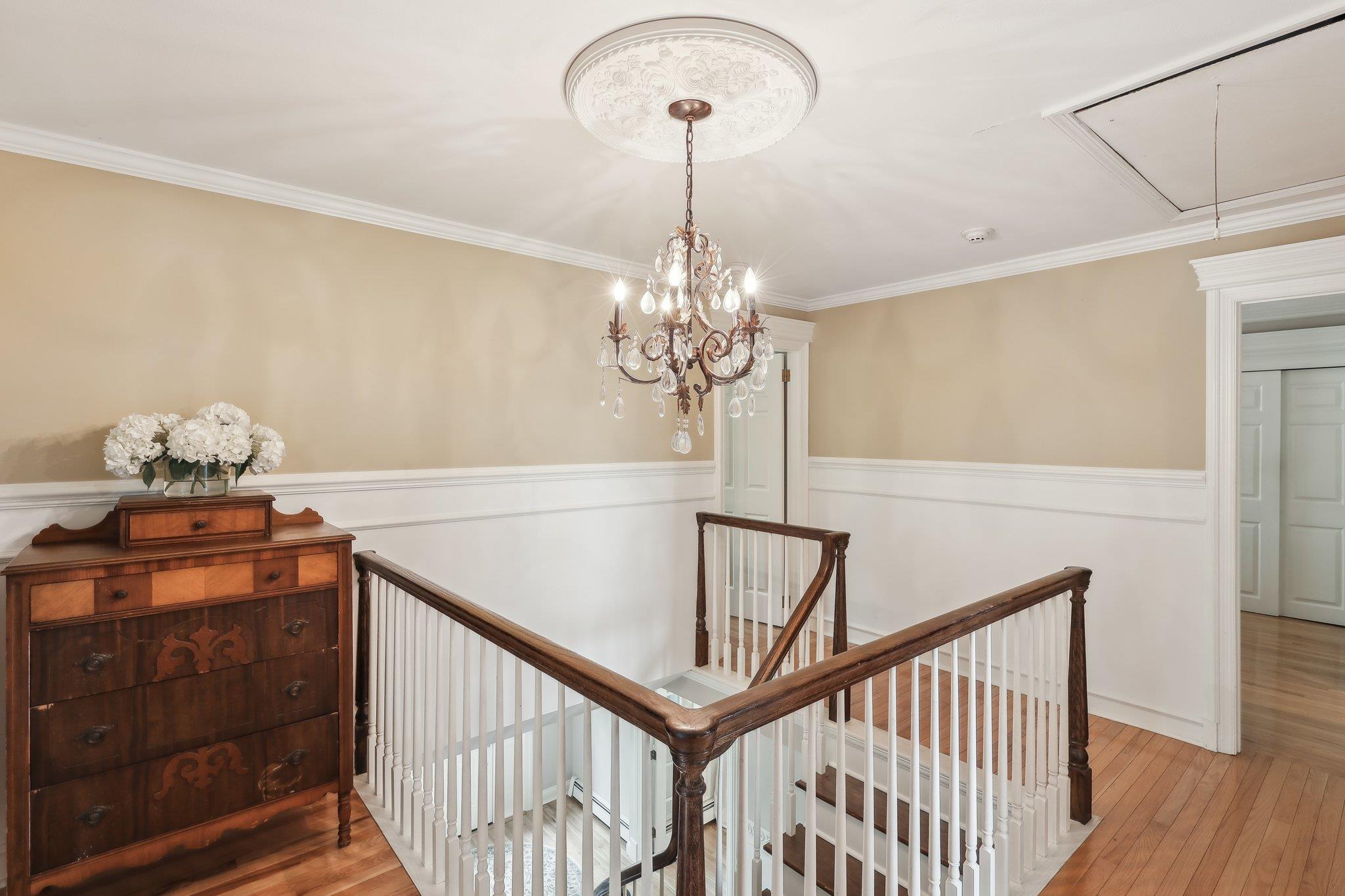 17 Suan Court, Greenlawn, New York image 24