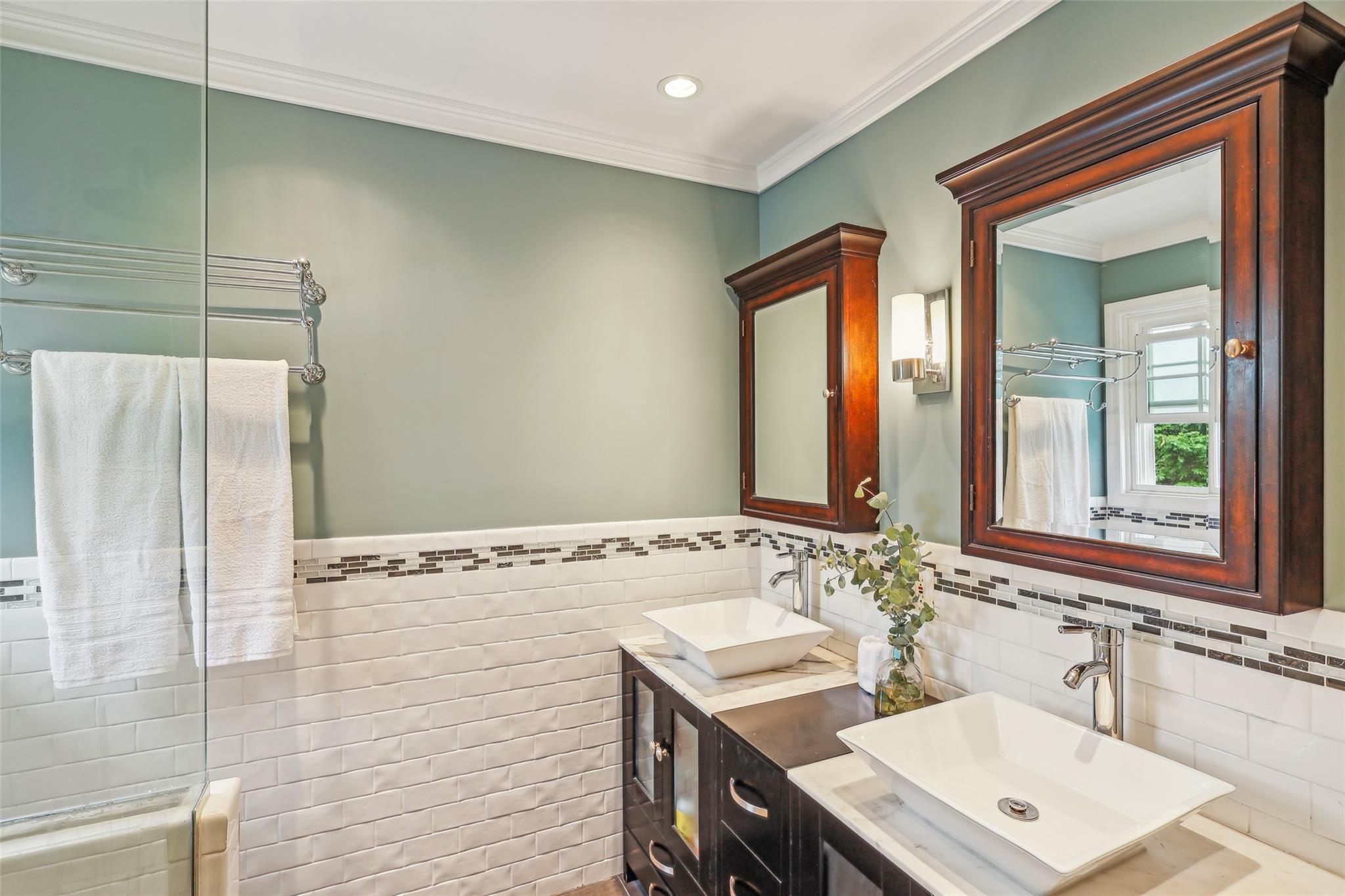 17 Suan Court, Greenlawn, New York image 30