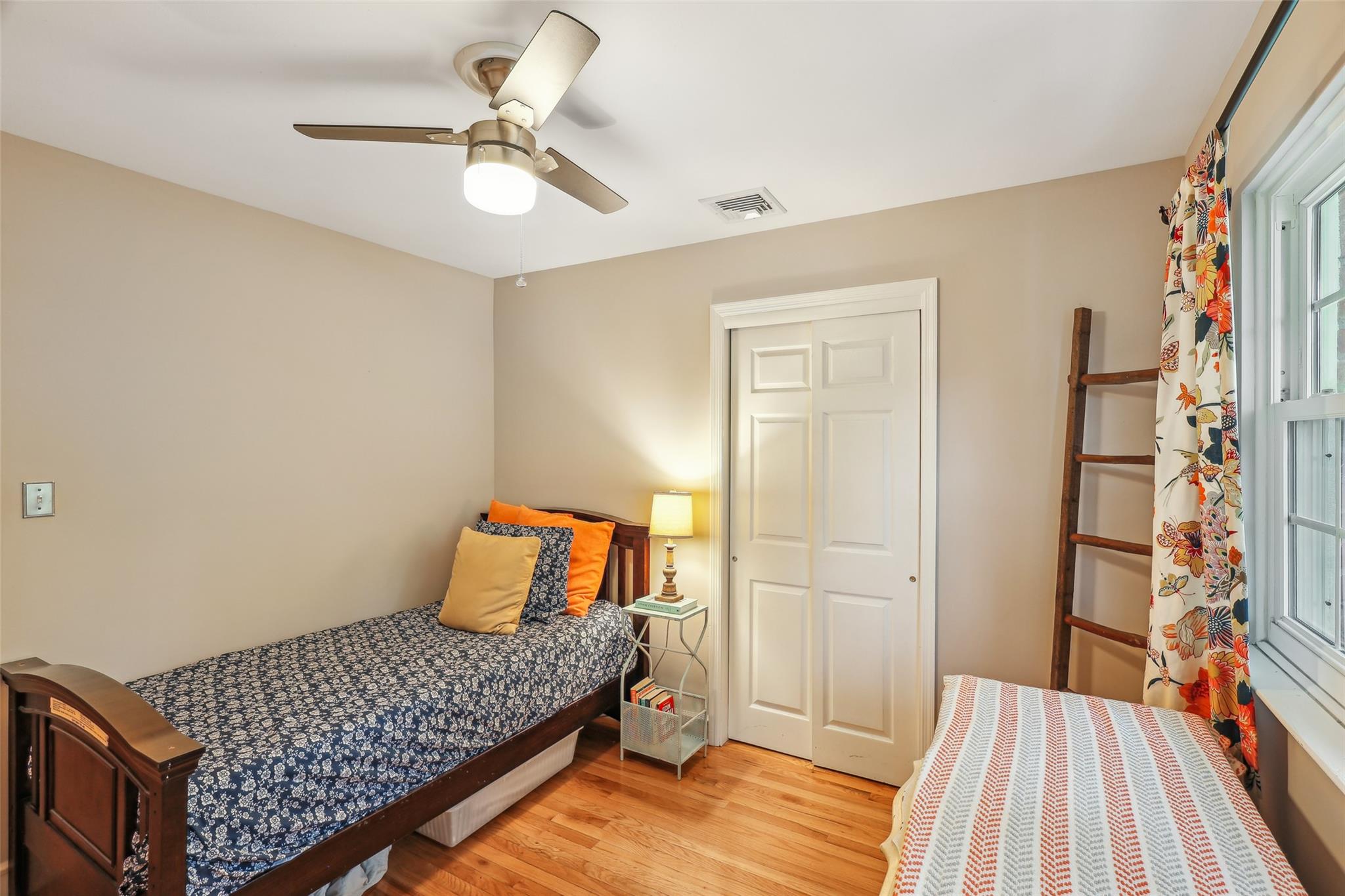 17 Suan Court, Greenlawn, New York image 33