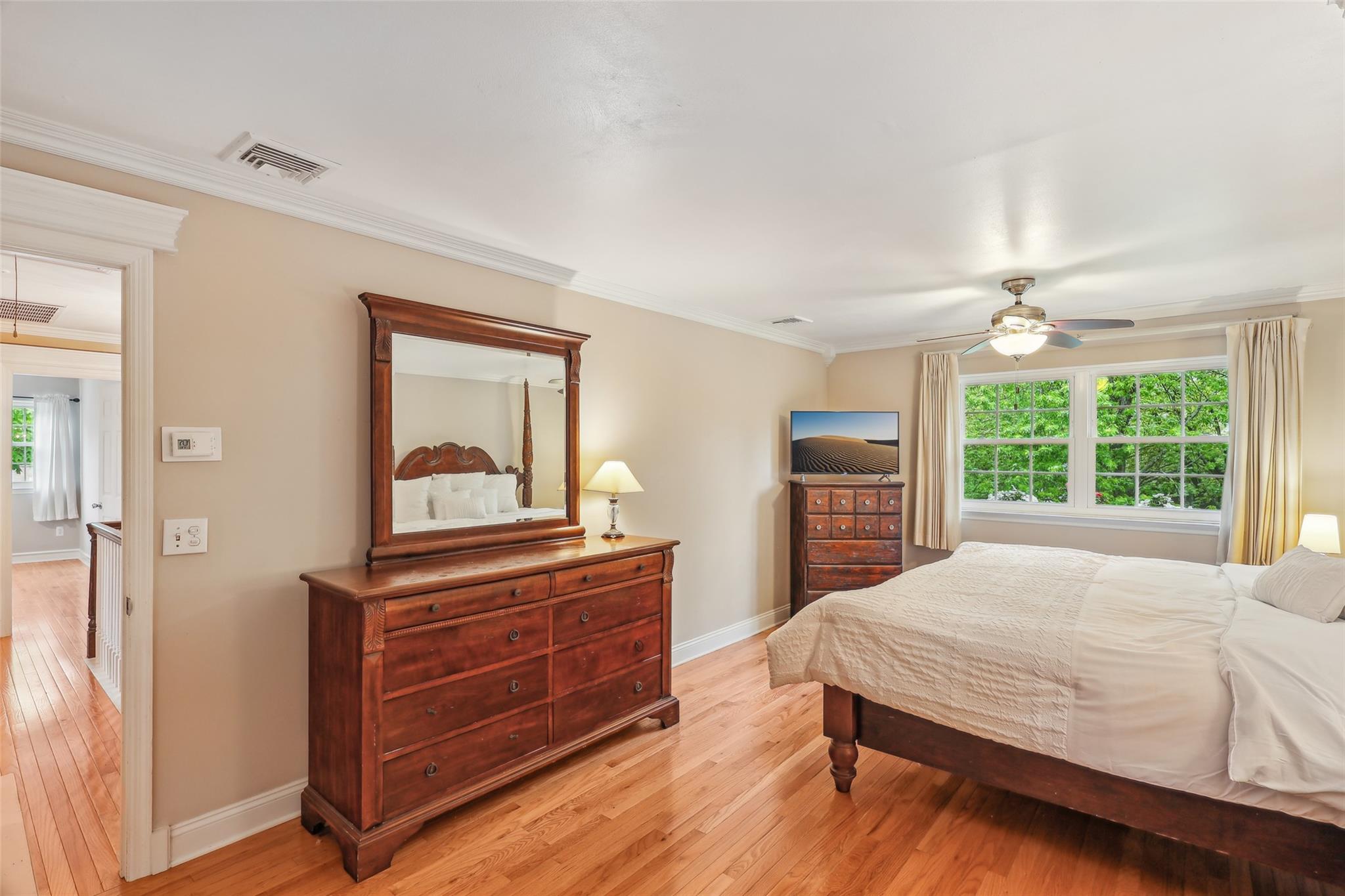 17 Suan Court, Greenlawn, New York image 26