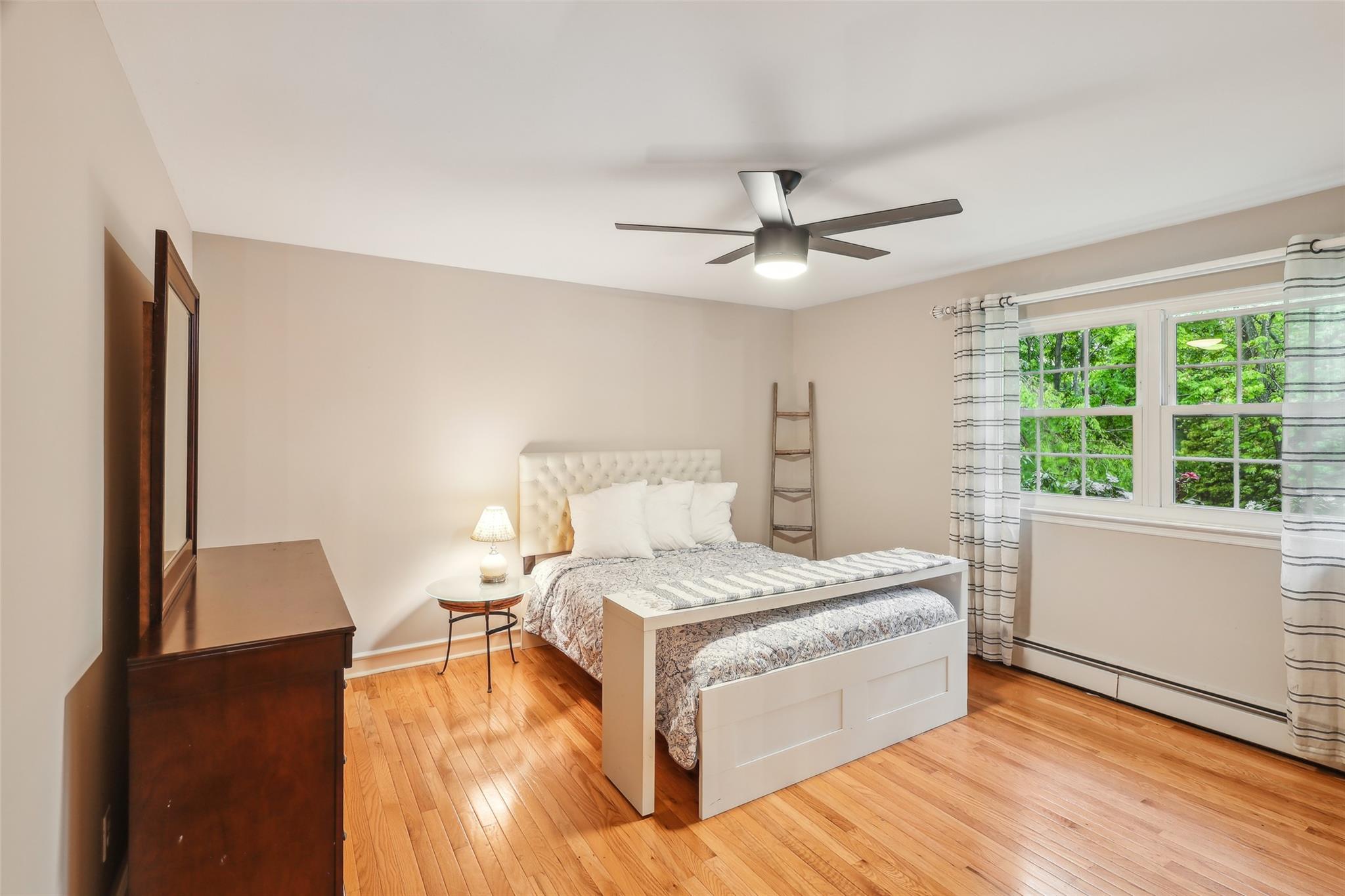17 Suan Court, Greenlawn, New York image 40