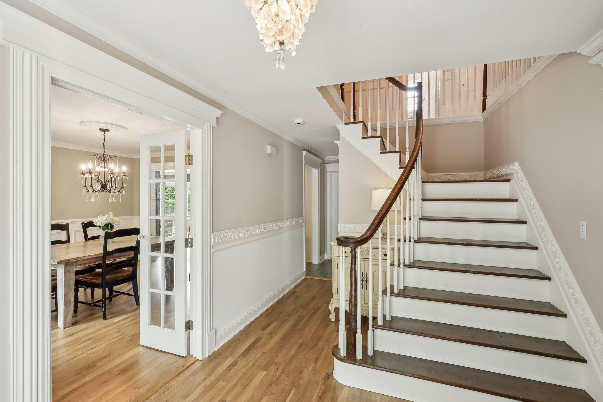 17 Suan Court, Greenlawn, New York image 5