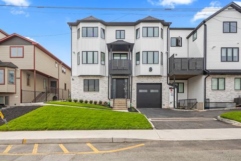 Condo For Sale - 8 1st Street #111<br/> Spring Valley, NY 10977