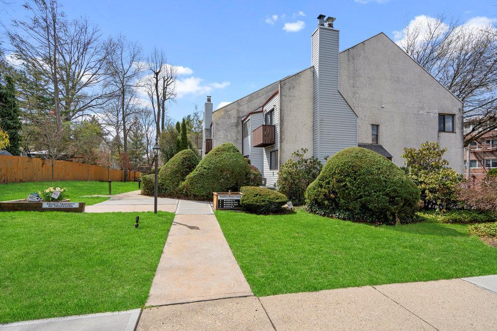 10 Wooleys Lane #2C, Great Neck, New York image 23