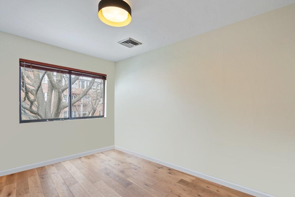 10 Wooleys Lane #2C, Great Neck, New York image 13