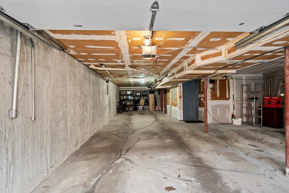 10 Wooleys Lane #2C, Great Neck, New York image 21