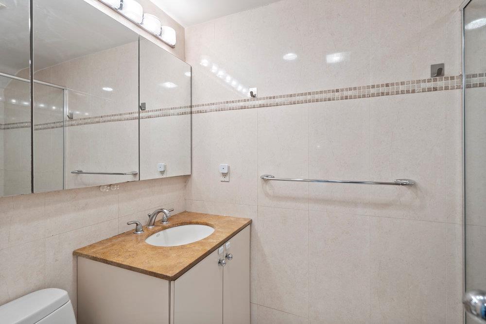 10 Wooleys Lane #2C, Great Neck, New York image 12