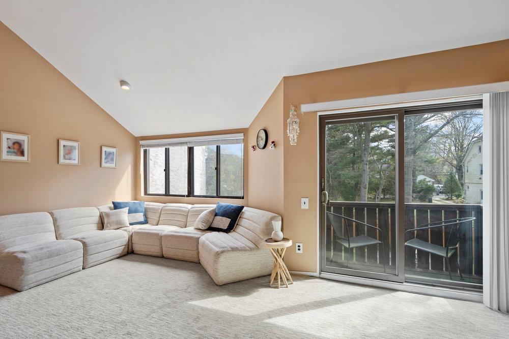 10 Wooleys Lane #2C, Great Neck, New York image 4