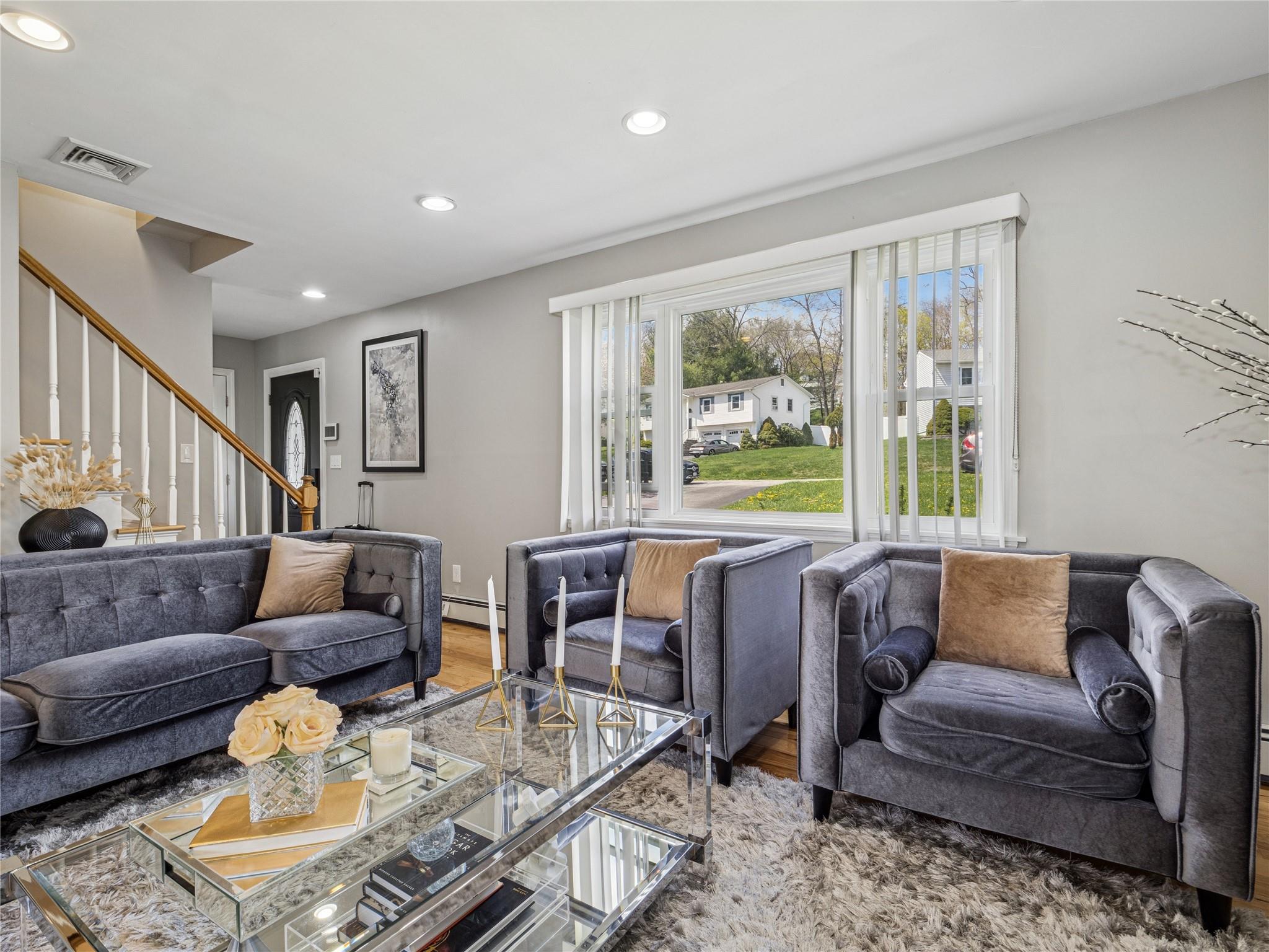 11 Arlington Drive, Harriman, New York image 4