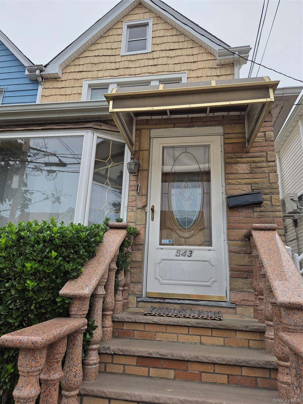 Photo of 543 E 38th Street, Brooklyn, NY 11203 (MLS # 1041748)