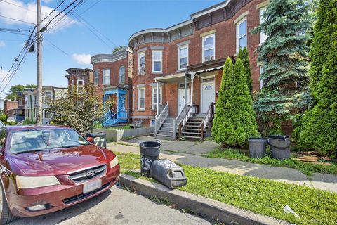 Multifamily For Sale - 91 Carson Avenue<br/> Orange County, Newburgh, NY 12550