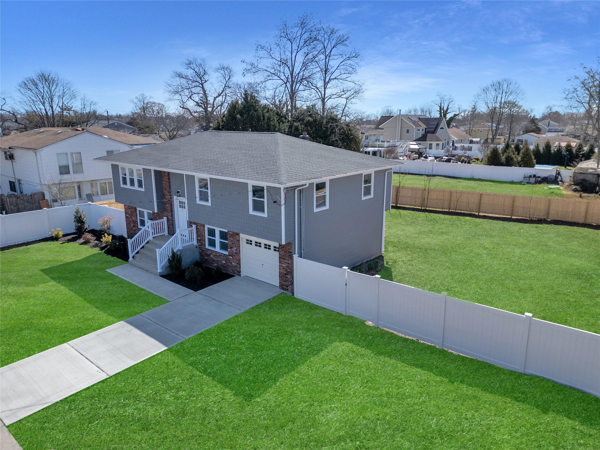 2 W Major Road, Massapequa, New York image 35