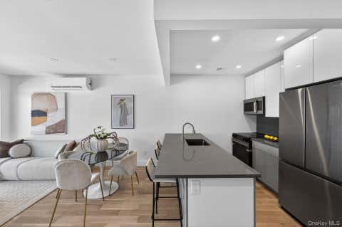 Photo of 31-65 14th Street #2R, Astoria, NY 11106 (MLS # 1009216)