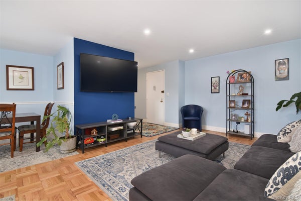 499 N BROADWAY APT 2J, WHITE PLAINS, NY 10603 - Image 2cac1ff90e362b00e17adbcebe2c338a/314346913