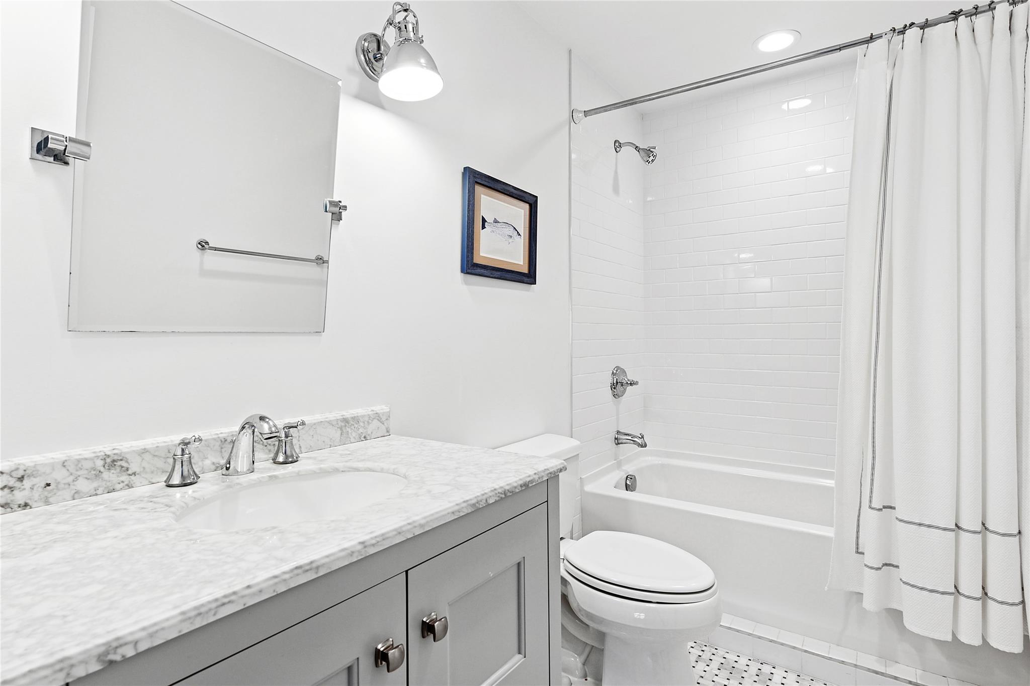 4 Bayfield Court, Westhampton Beach, New York image 16
