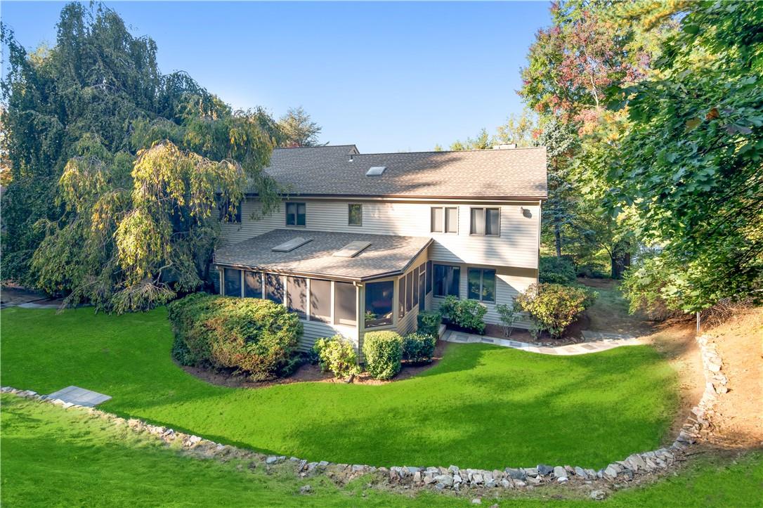 184 Deerfield Lane, Pleasantville, New York image 3