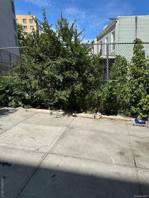 Photo of 1287 Shakespeare Avenue, Bronx, NY 10452 (MLS # 1047149)