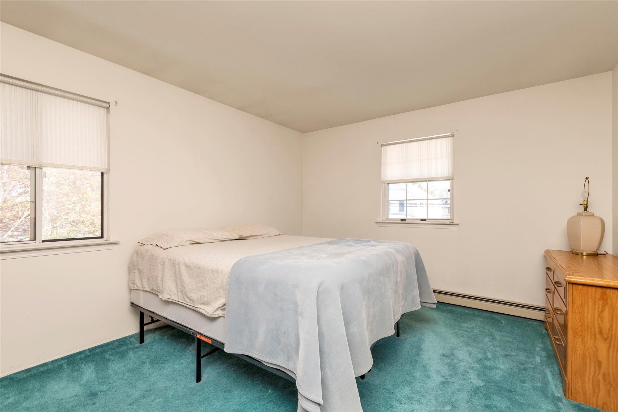 7 Sunset Avenue, Lynbrook, New York image 15