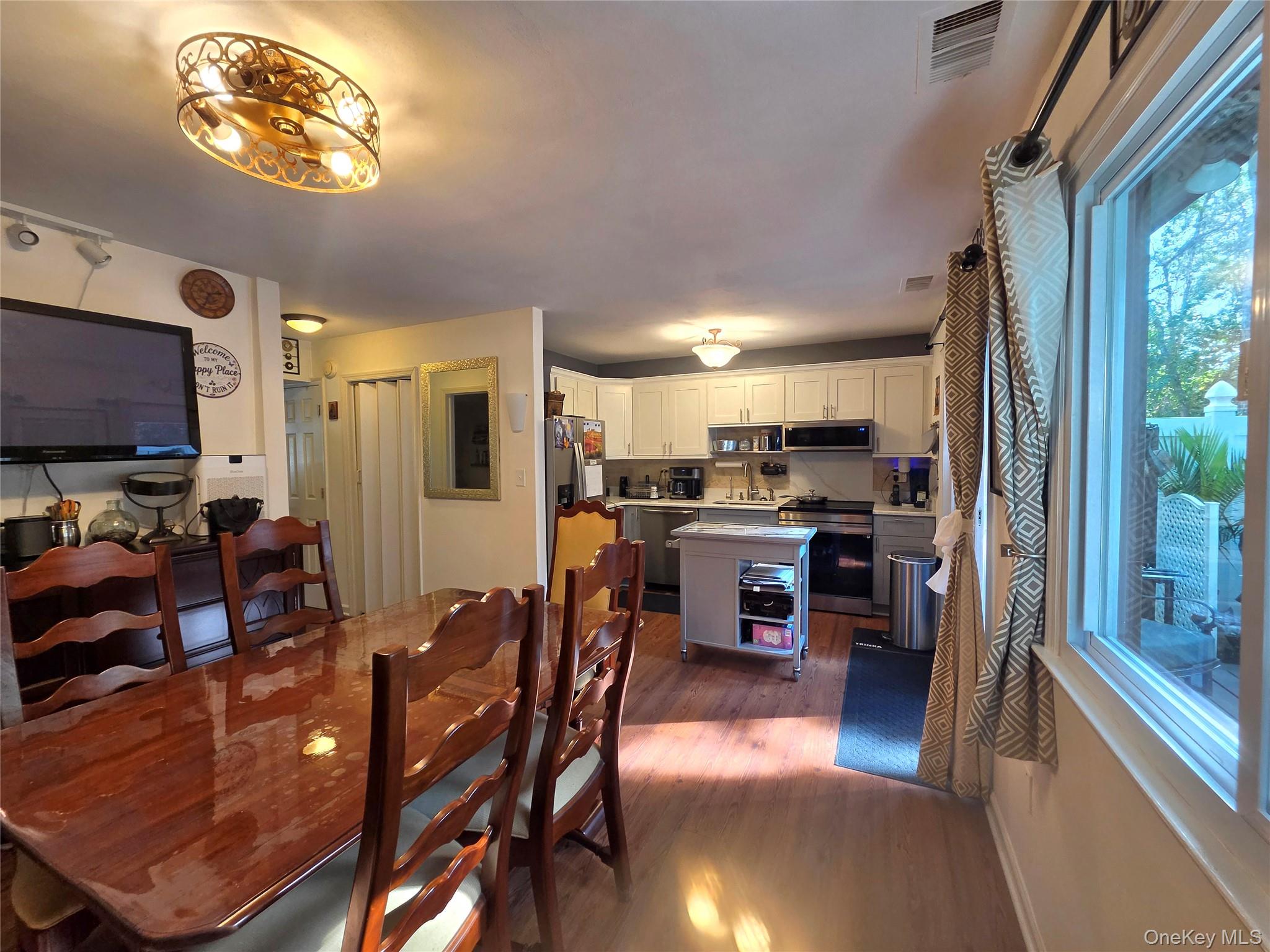 133 Fieldstone Court