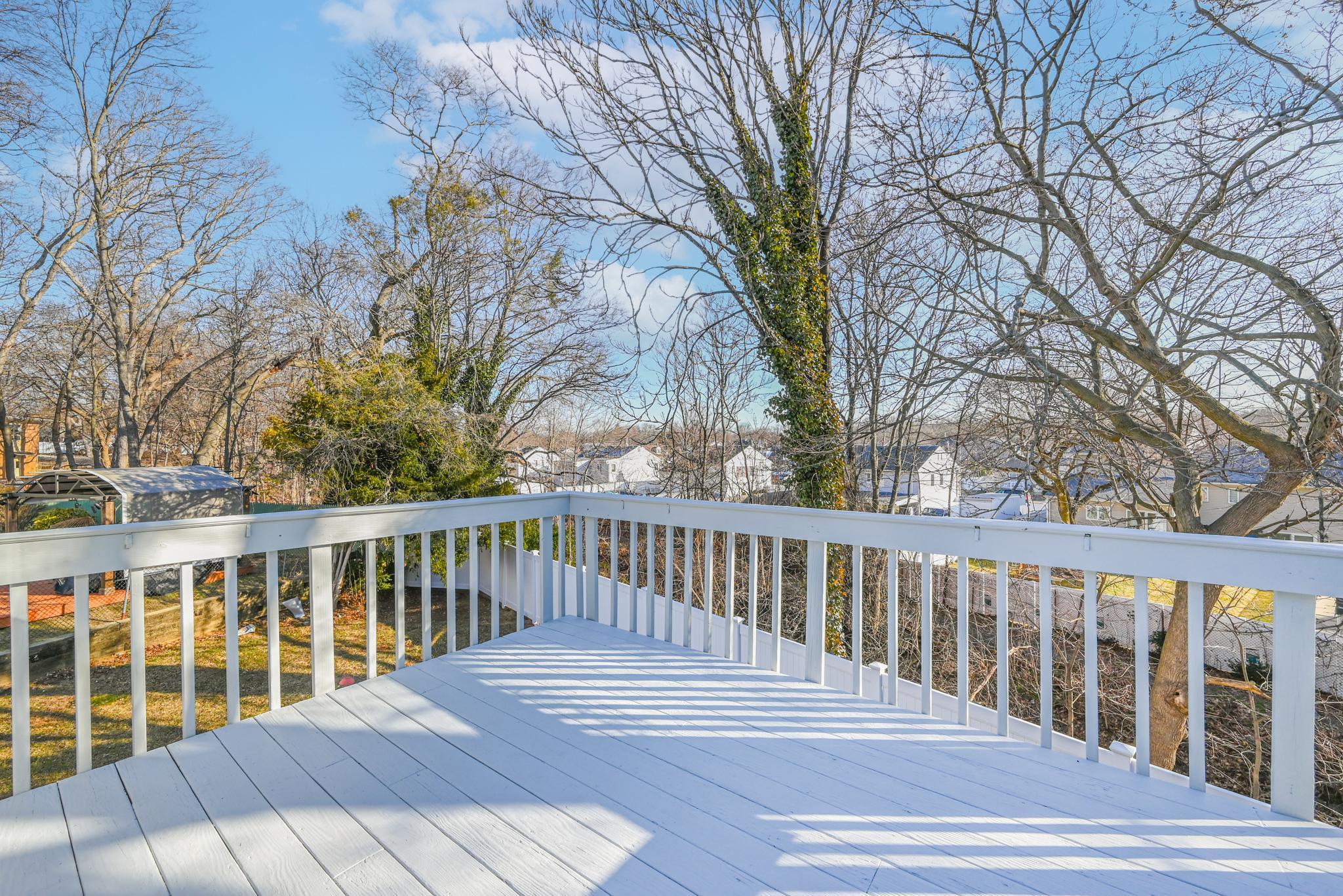 7 Felms Court, Bethpage, New York image 5