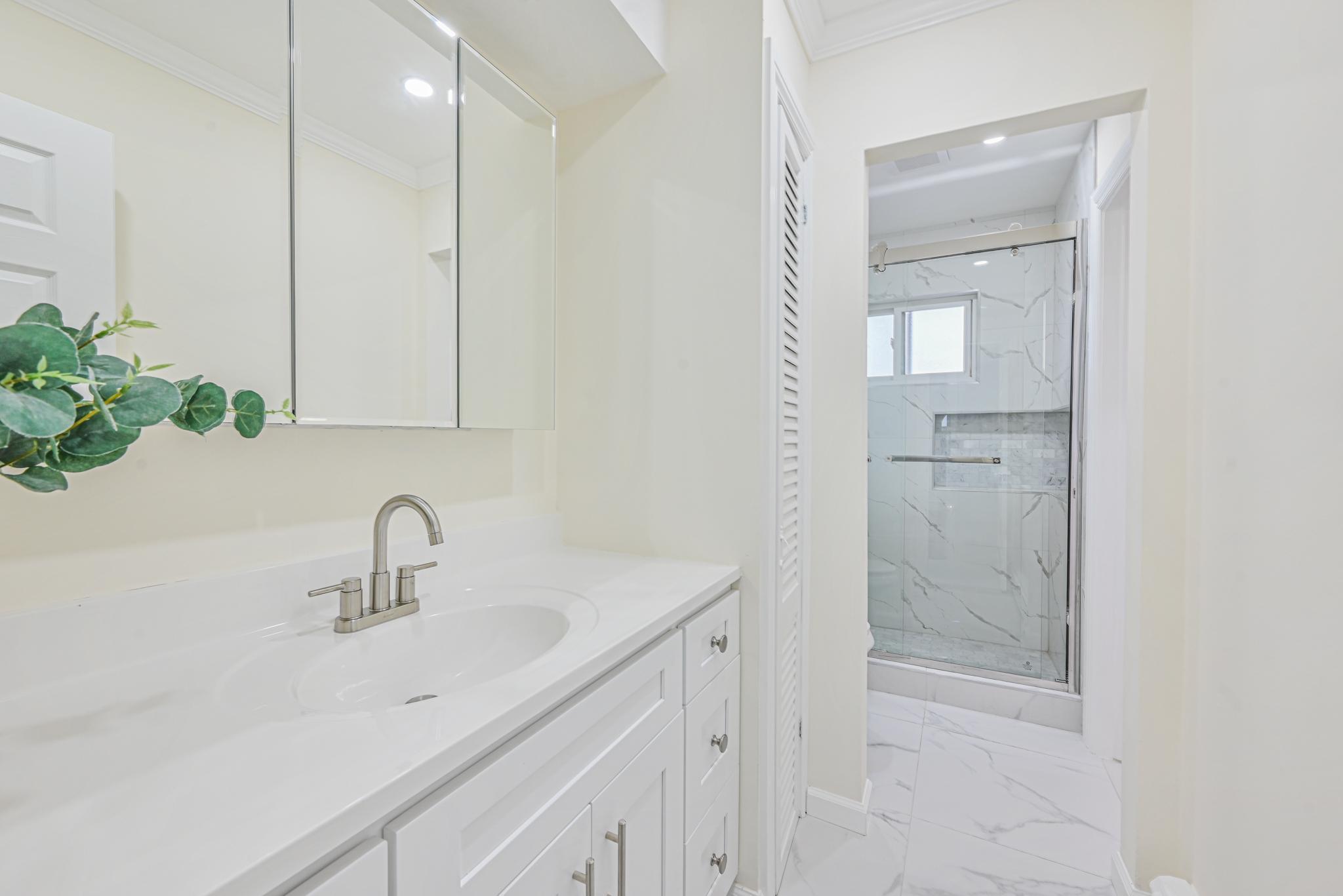 7 Felms Court, Bethpage, New York image 17