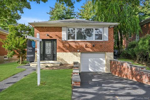 7330 244th Street Little Neck NY 11362