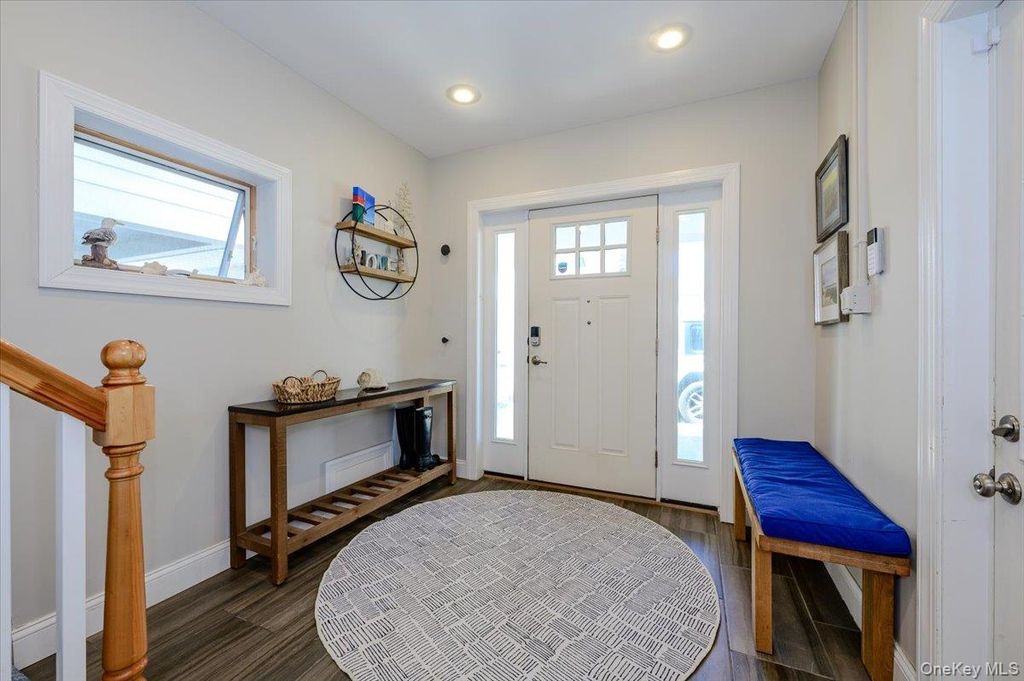 Photo of 34 Michigan Street, Long Beach, NY 11561 (MLS # 1002255)