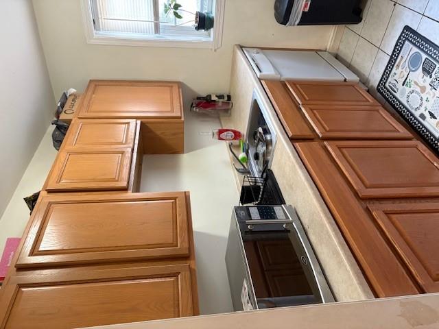 16 Huguenot Street #1, New Paltz, New York image 2