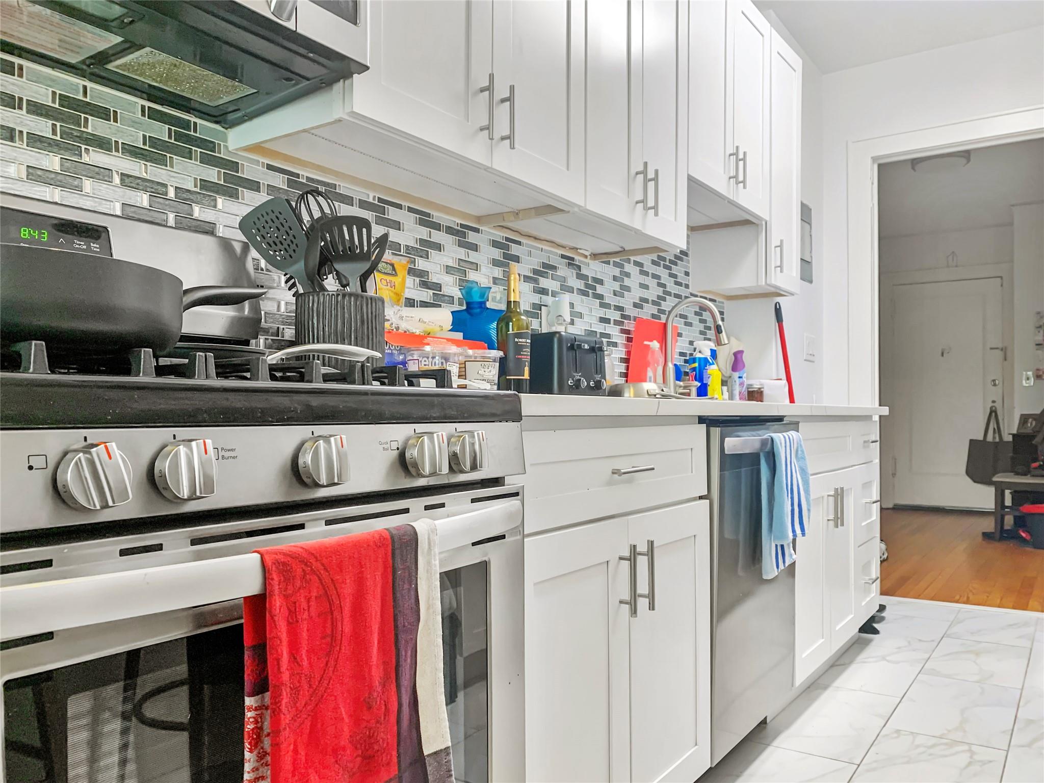 6 West Avenue #1F, Larchmont, New York image 5