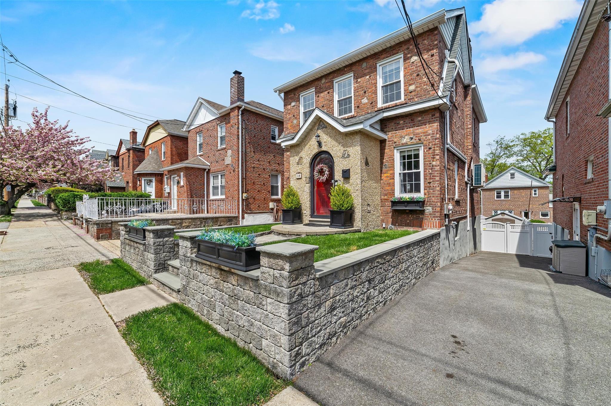 28 Halstead Avenue, Yonkers, New York image 40