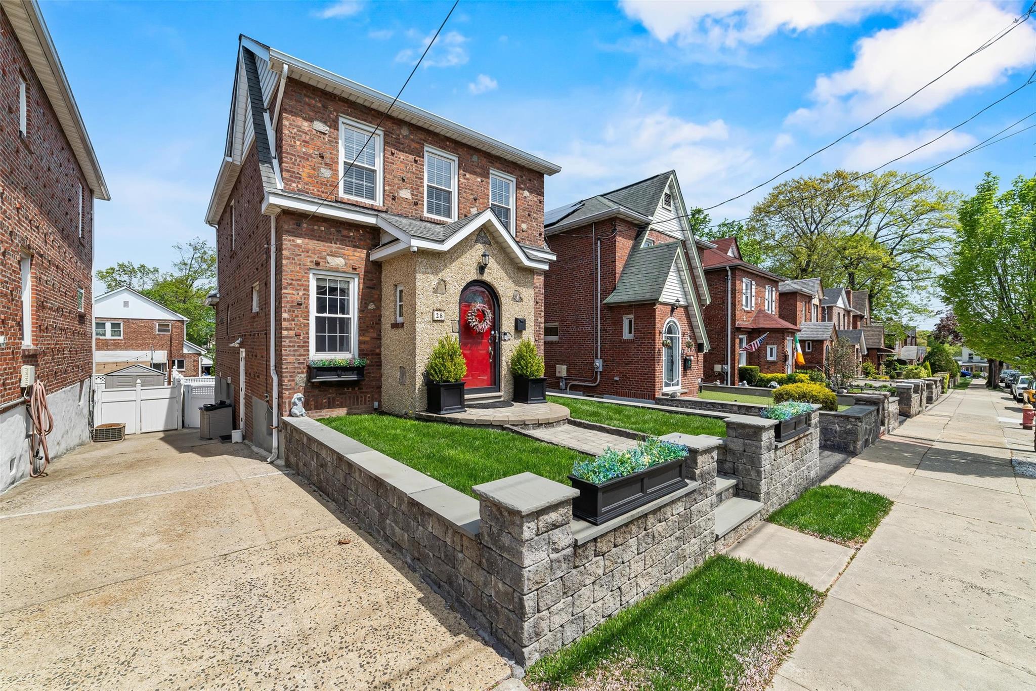 28 Halstead Avenue, Yonkers, New York image 39