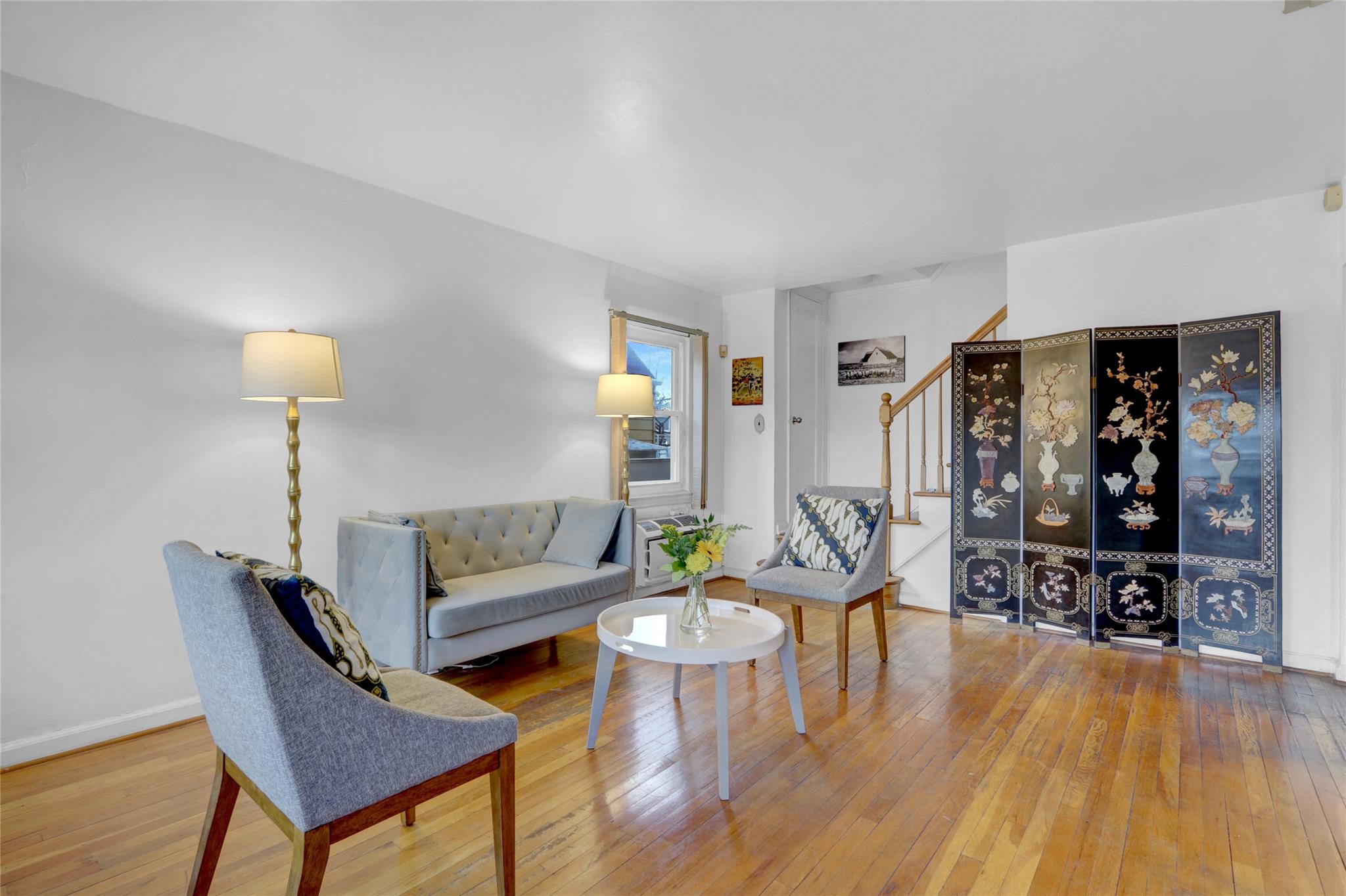 50-20 Utopia Parkway Pkwy, Fresh Meadows, New York image 3