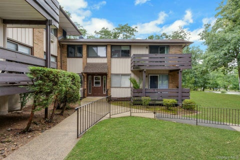 Condo For Sale - 197 Sierra Vista Lane<br/> Valley Cottage, NY 10989