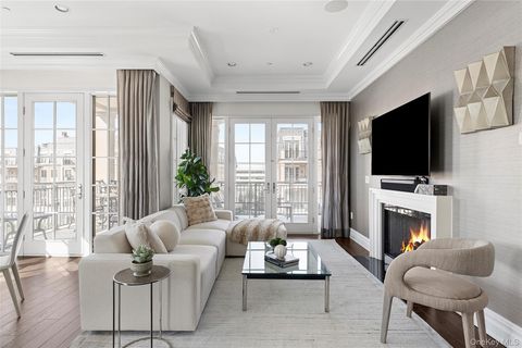 1000 Royal Court Unit 1207, North Hills, NY 11040 - MLS#: 961102