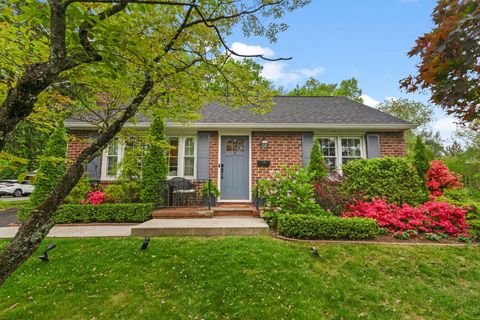11 Fairview Avenue Nanuet NY 10954