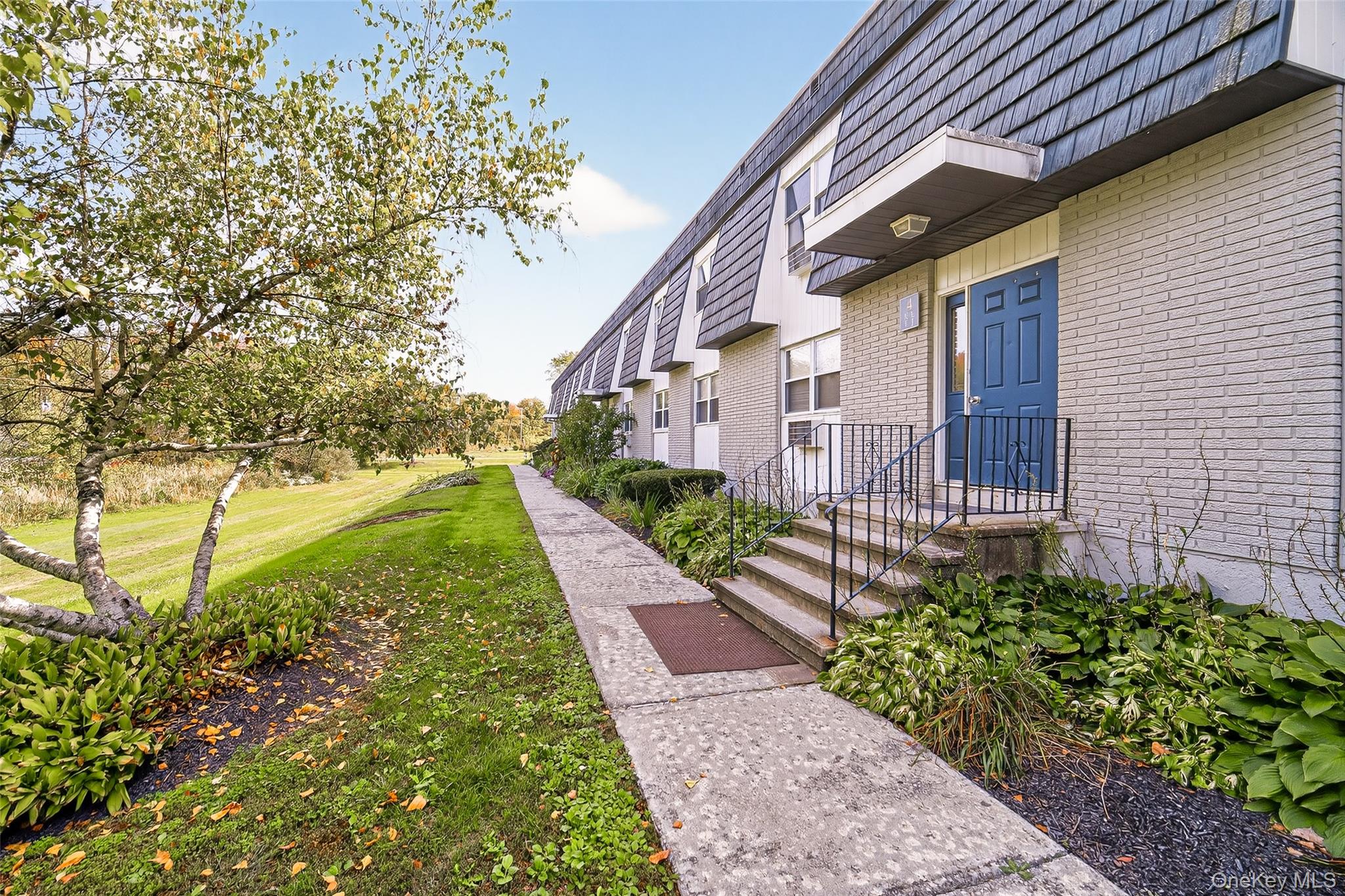 Wappingers Falls, New York 12590, United States, 2 Bedrooms Bedrooms, ,1 BathroomBathrooms,Residential,Active,221947