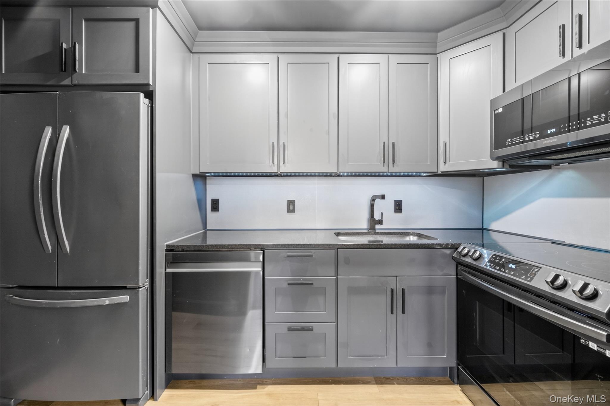 Wappingers Falls, New York 12590, United States, 2 Bedrooms Bedrooms, ,1 BathroomBathrooms,Residential,Active,221947