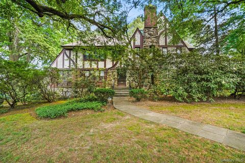 175 Lyncroft Road New Rochelle NY 10804