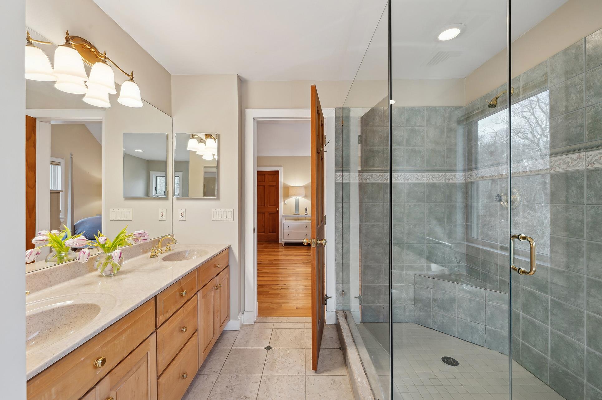 31 Tredwell Lane, Sag Harbor, New York image 14