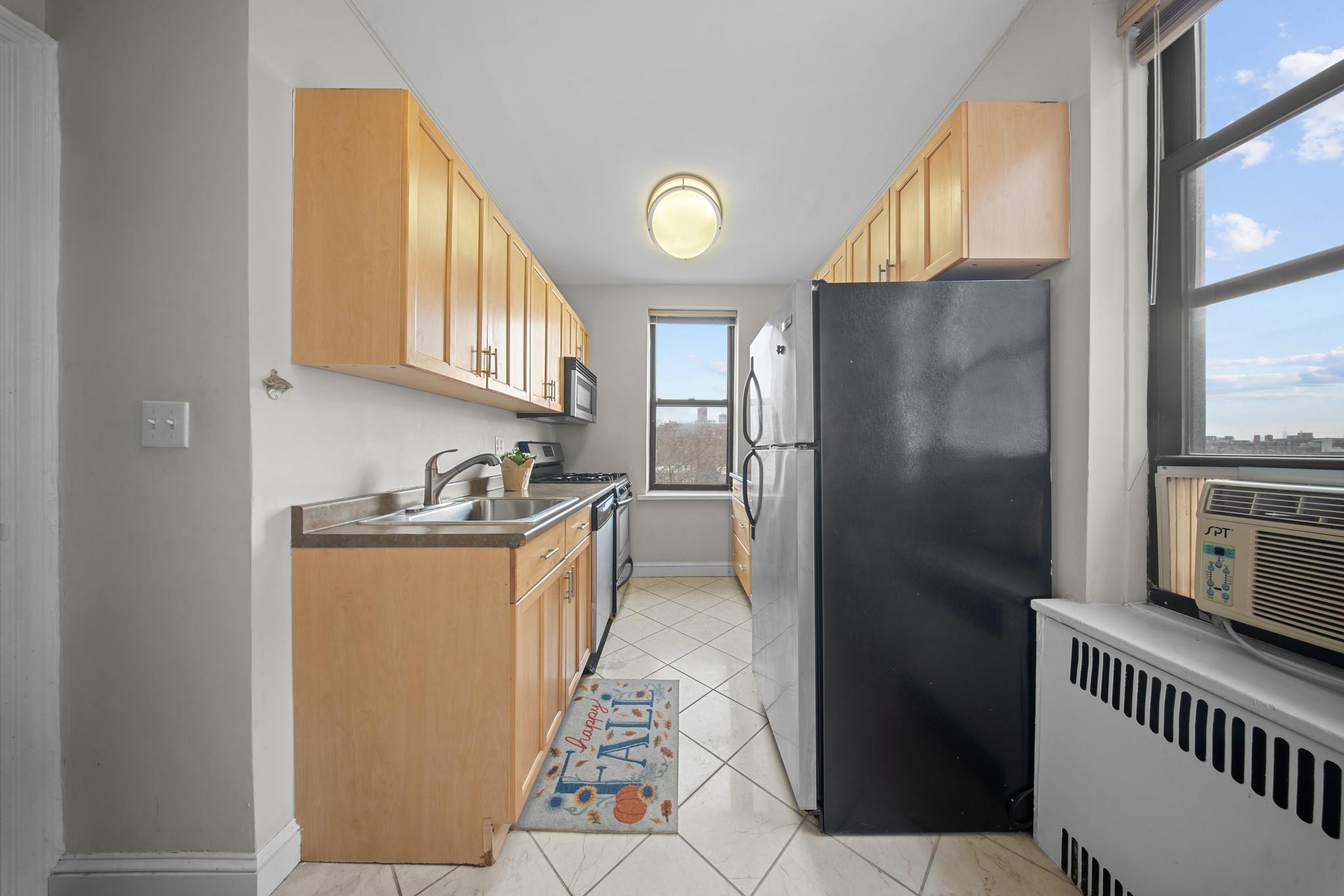 98-120 Queens Boulevard #6G, Rego Park, New York image 12