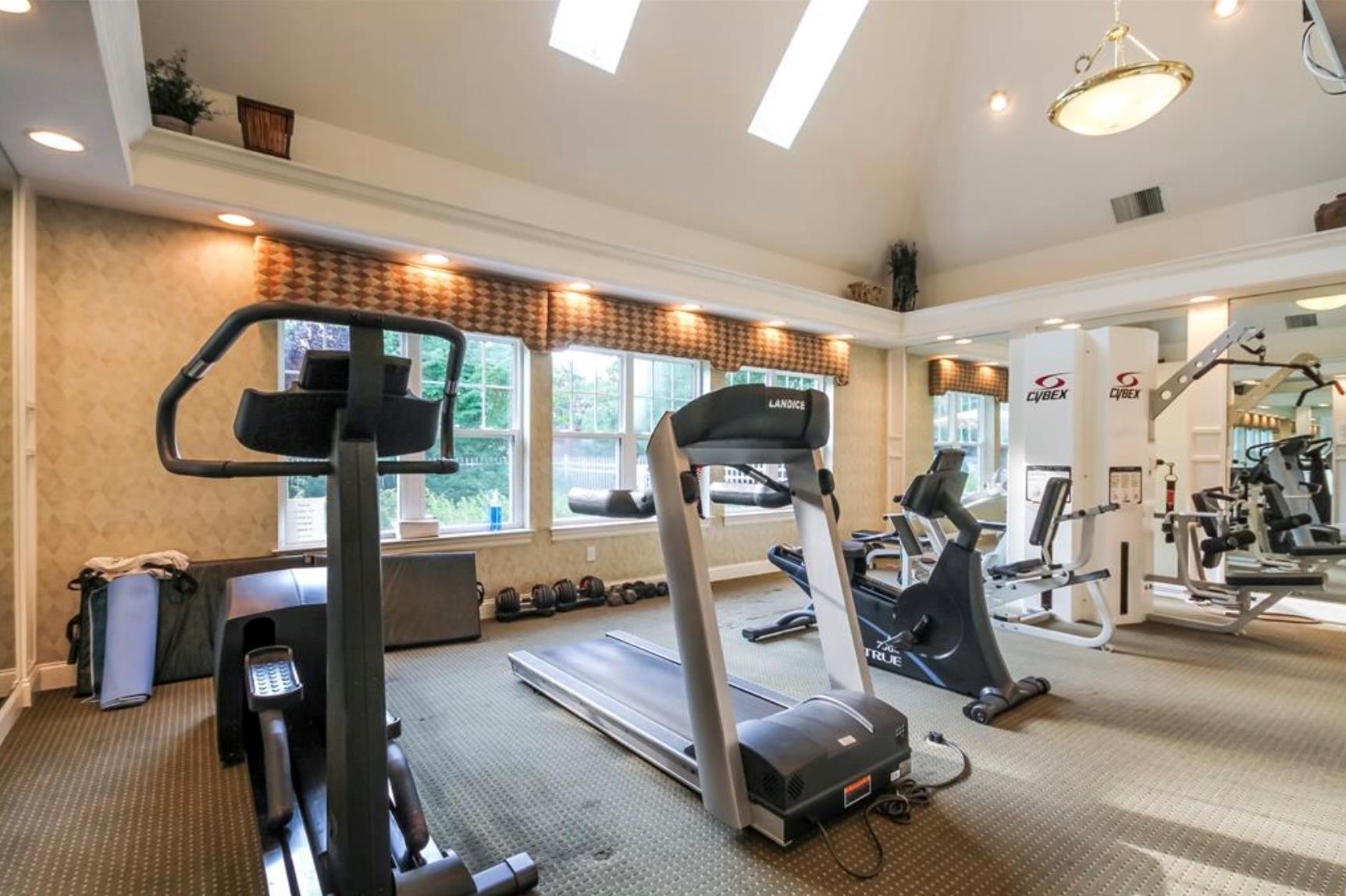 107 Glenwood Drive, Briarcliff Manor, New York image 35
