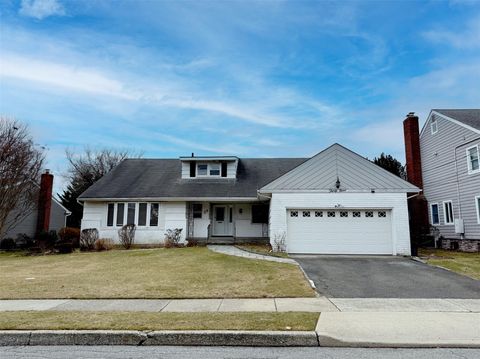 39 Cedarhurst Avenue Cedarhurst NY 11516
