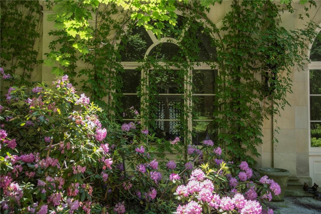 Millbrook, New York 12545, United States, 10 Bedrooms Bedrooms, ,7 BathroomsBathrooms,Residential,Active,15906