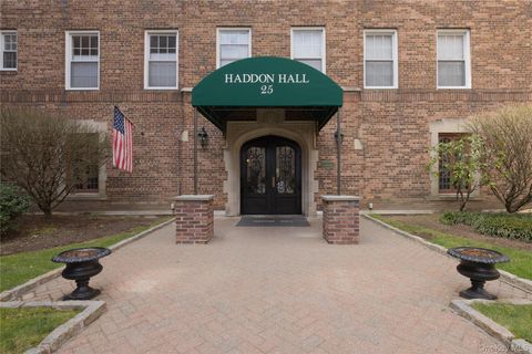 Homes For Sale - 25 Parkview Avenue #2K<br/> Bronxville, NY 10708