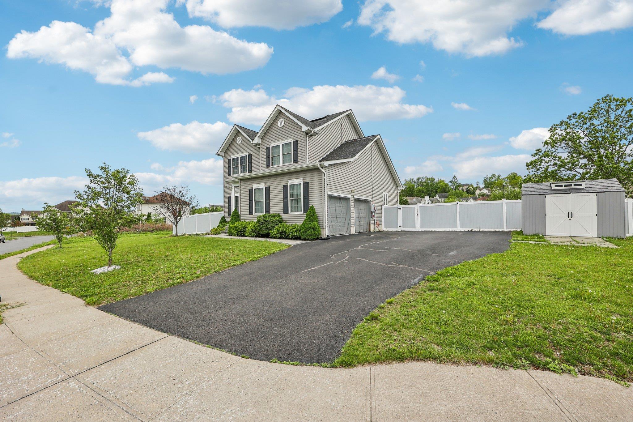 3105 Betsy Ross Ridge, New Windsor, New York image 2