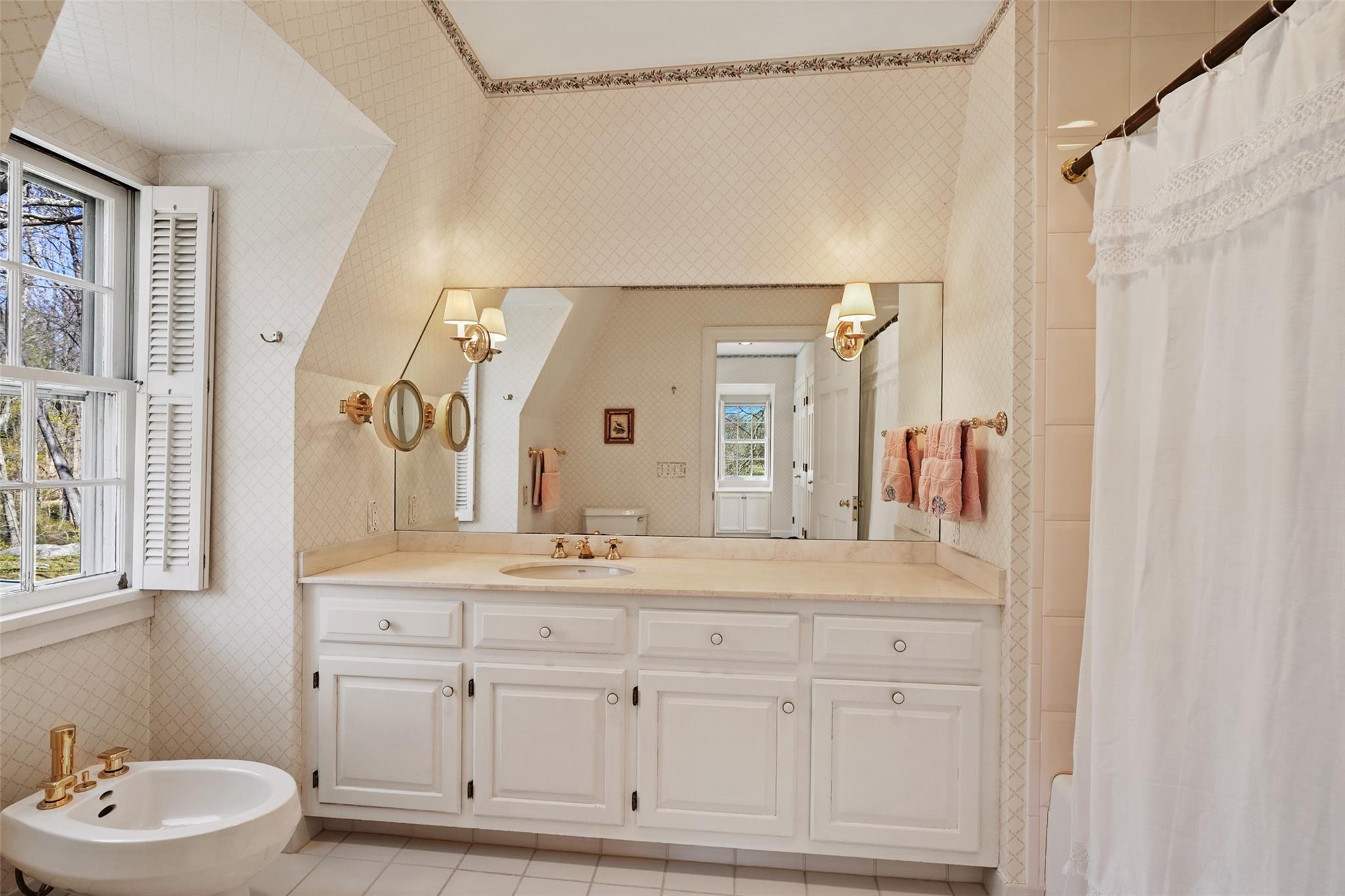 340 Mclain Street, Bedford Hills, New York image 18