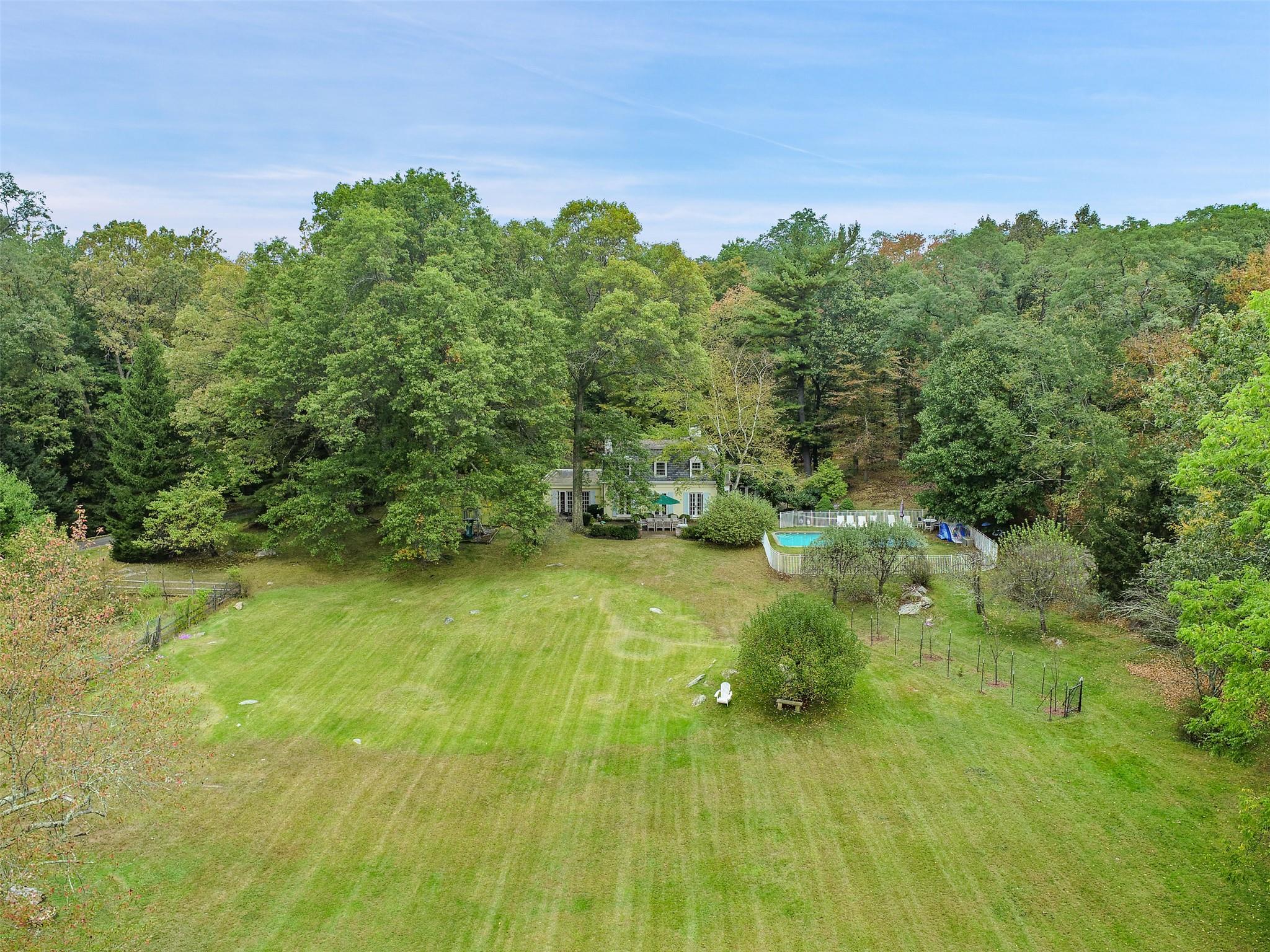 340 Mclain Street, Bedford Hills, New York image 3