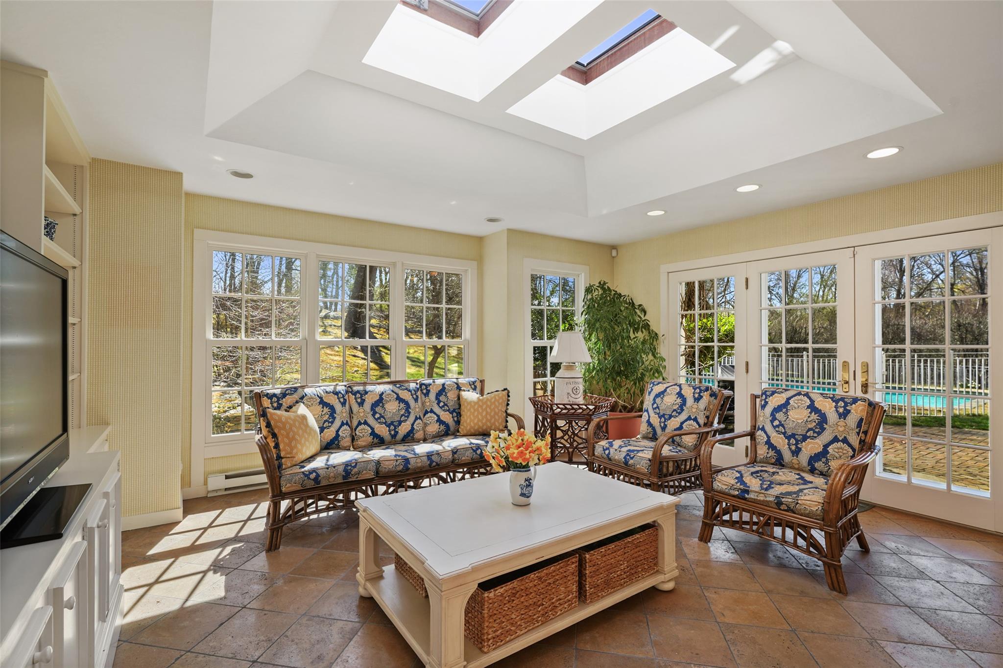 340 Mclain Street, Bedford Hills, New York image 14