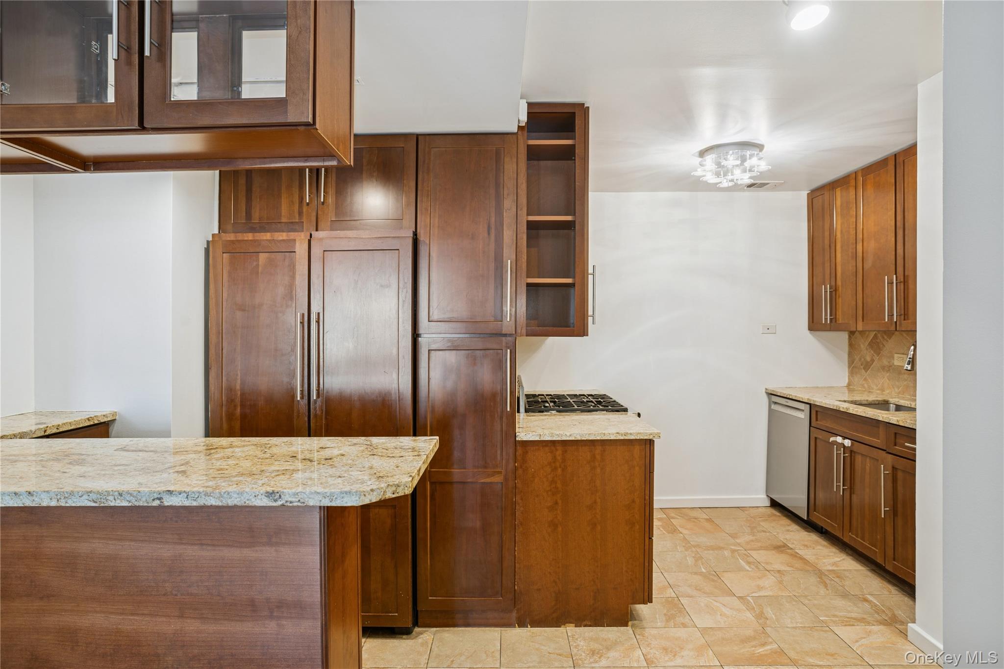43 W 61st Street 12F
