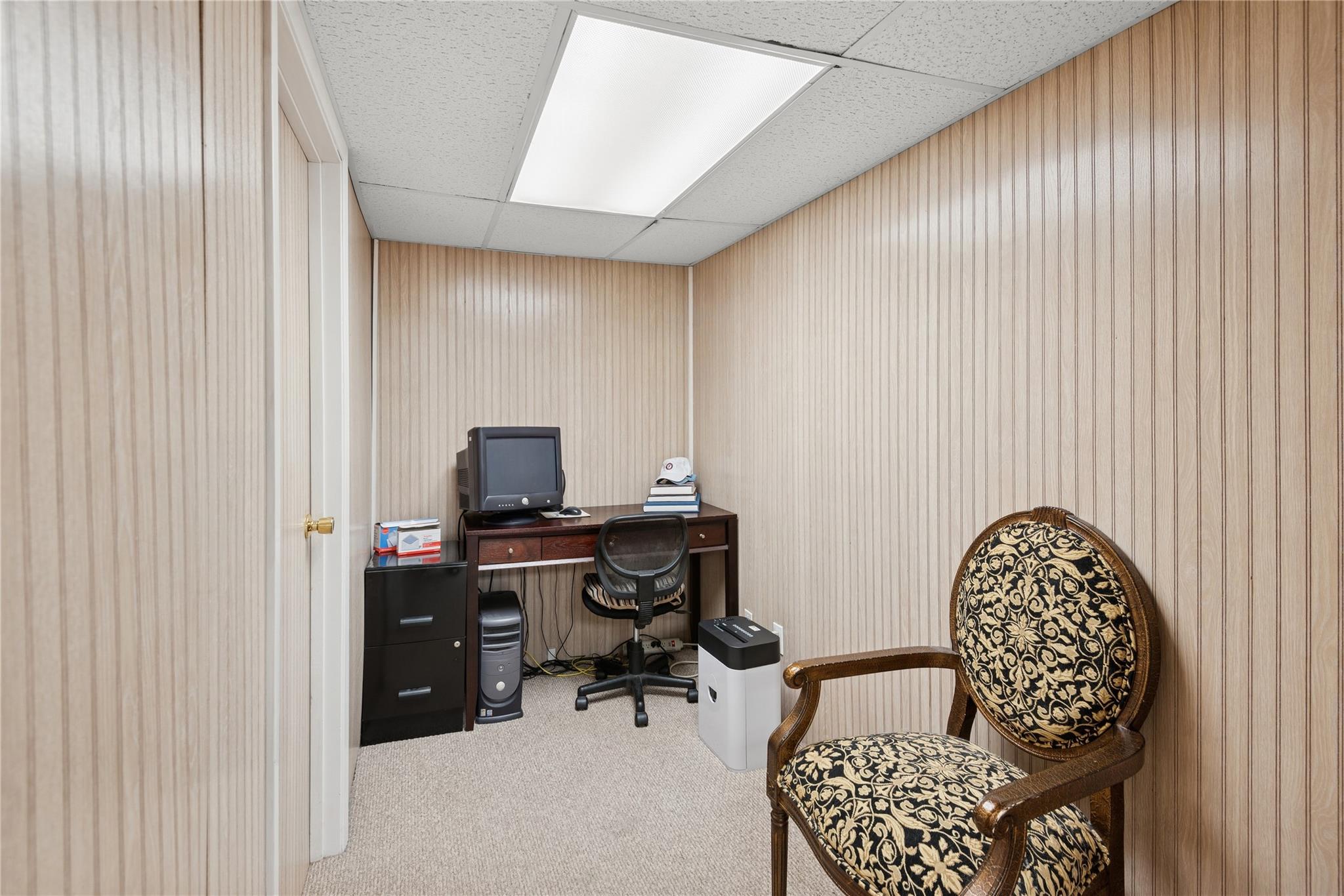 182 S Plaisted Avenue, Hauppauge, New York image 20